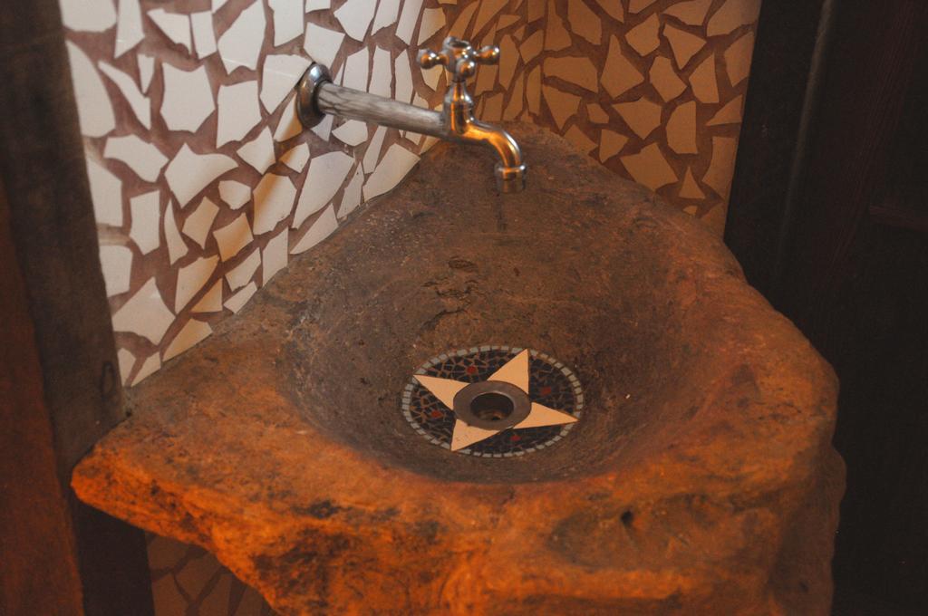 Chale De Pedra - Hospedaria São Tomé das Letras エクステリア 写真